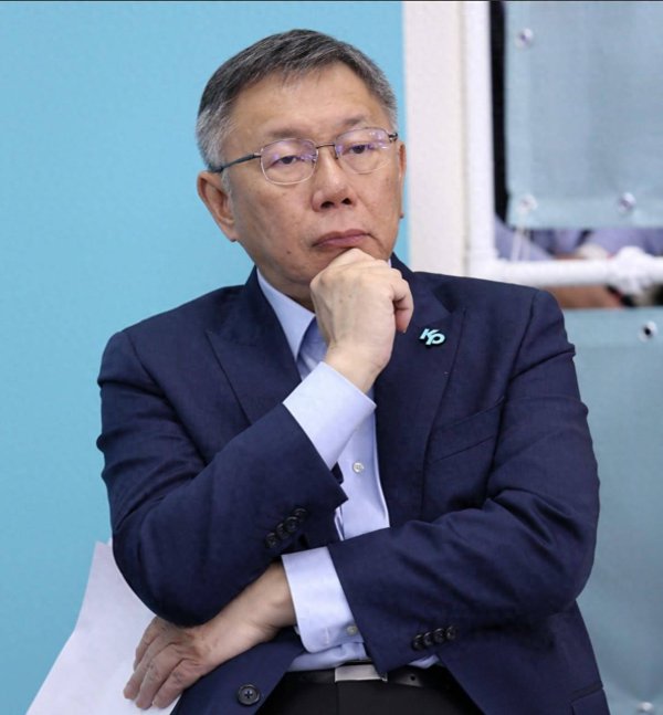 助攻高虹安！柯文哲拜会国民党籍新竹市议长，避谈“蓝白合”议题